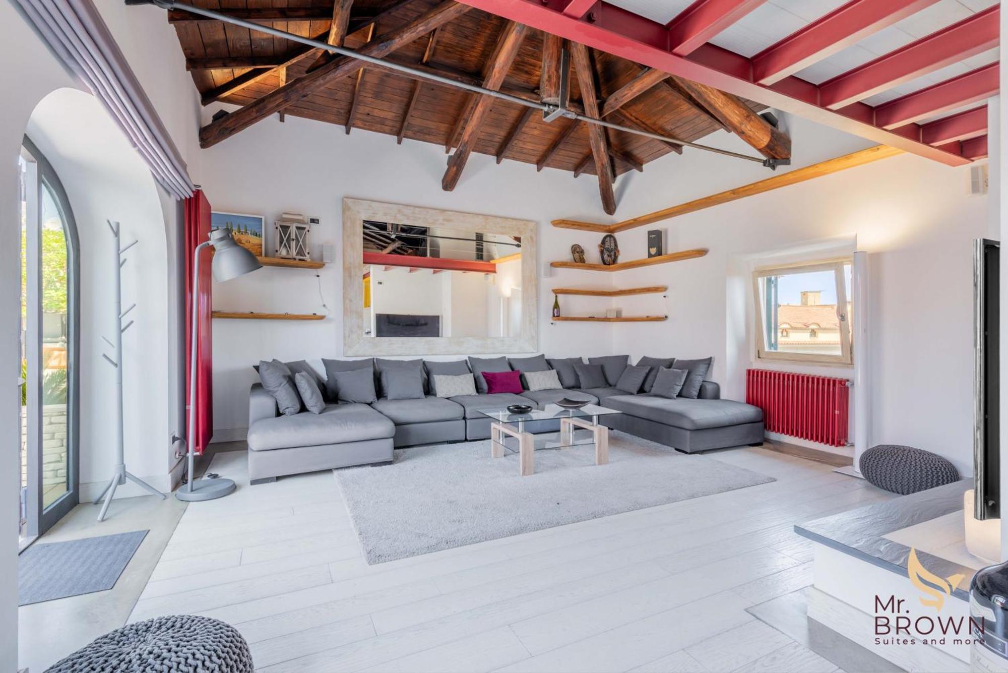 Mrbrown Luxury Terrace With Pool Apartment *