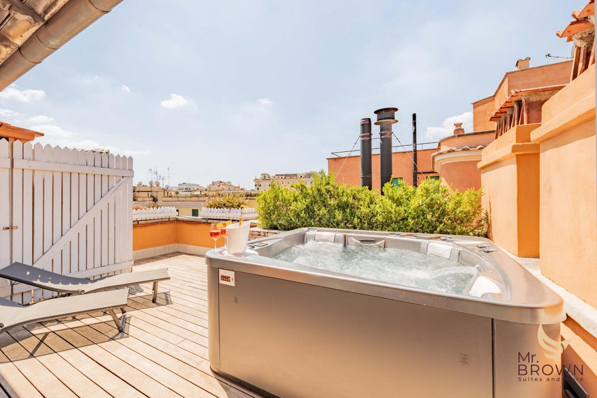 Mrbrown Luxury Terrace With Pool Rom