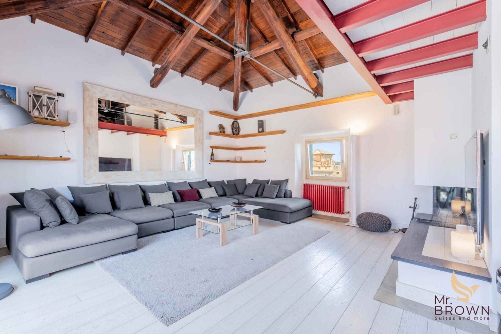 Mrbrown Luxury Terrace With Pool
