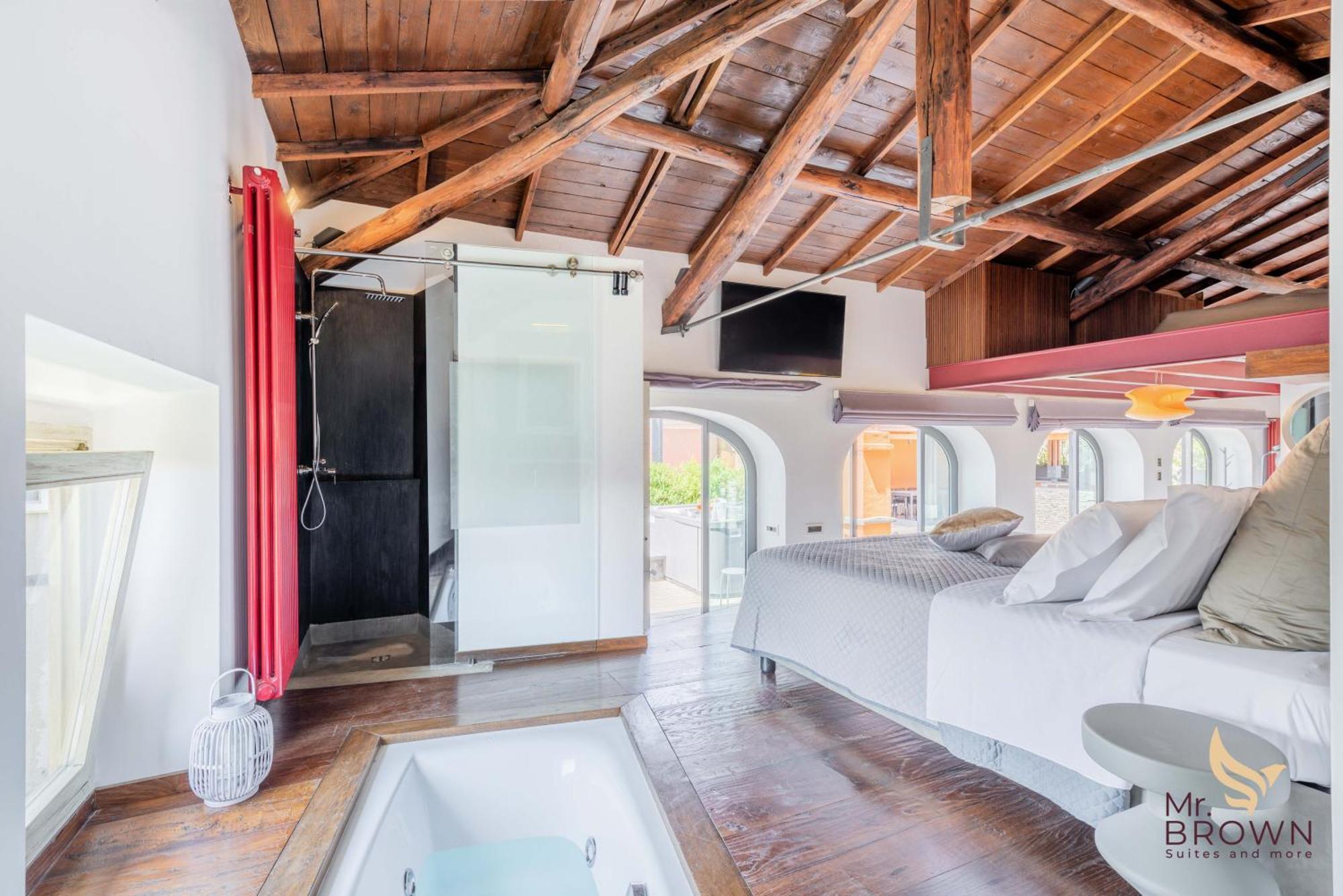 Apartment Mrbrown Luxury Terrace With Pool Rom