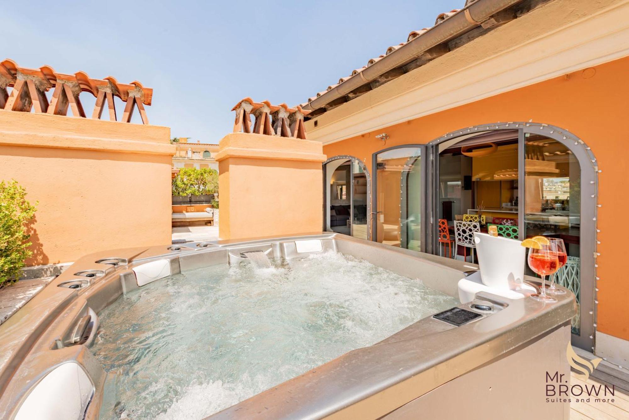 Apartment Mrbrown Luxury Terrace With Pool Rom